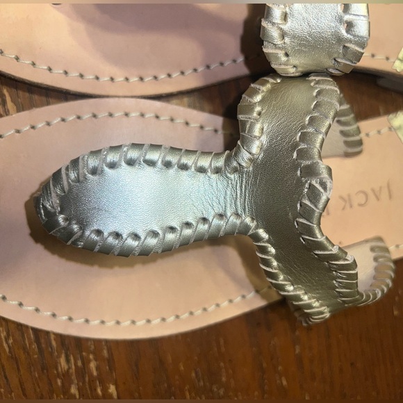 Jack Rogers Gold Sandals Size 8 - Picture 3 of 8